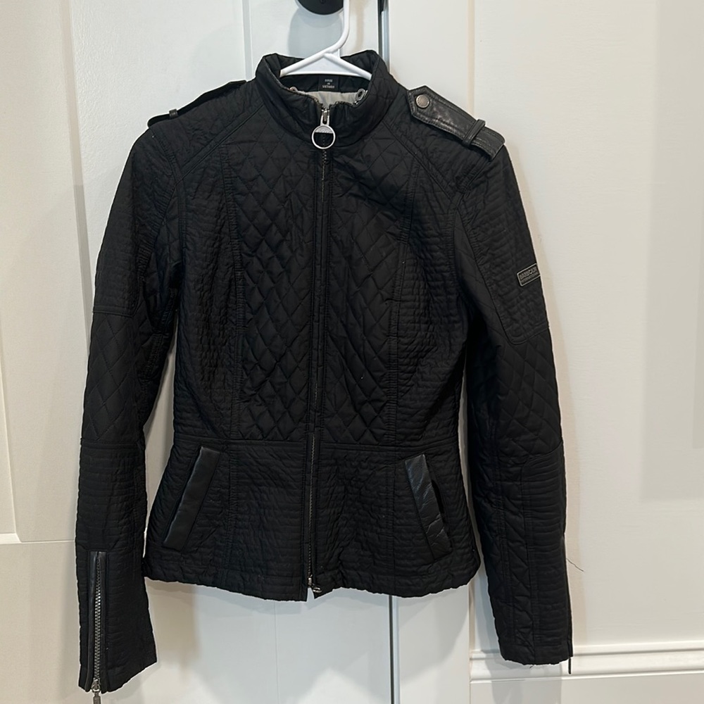 Women Barbour coat logo jacket signs of wear